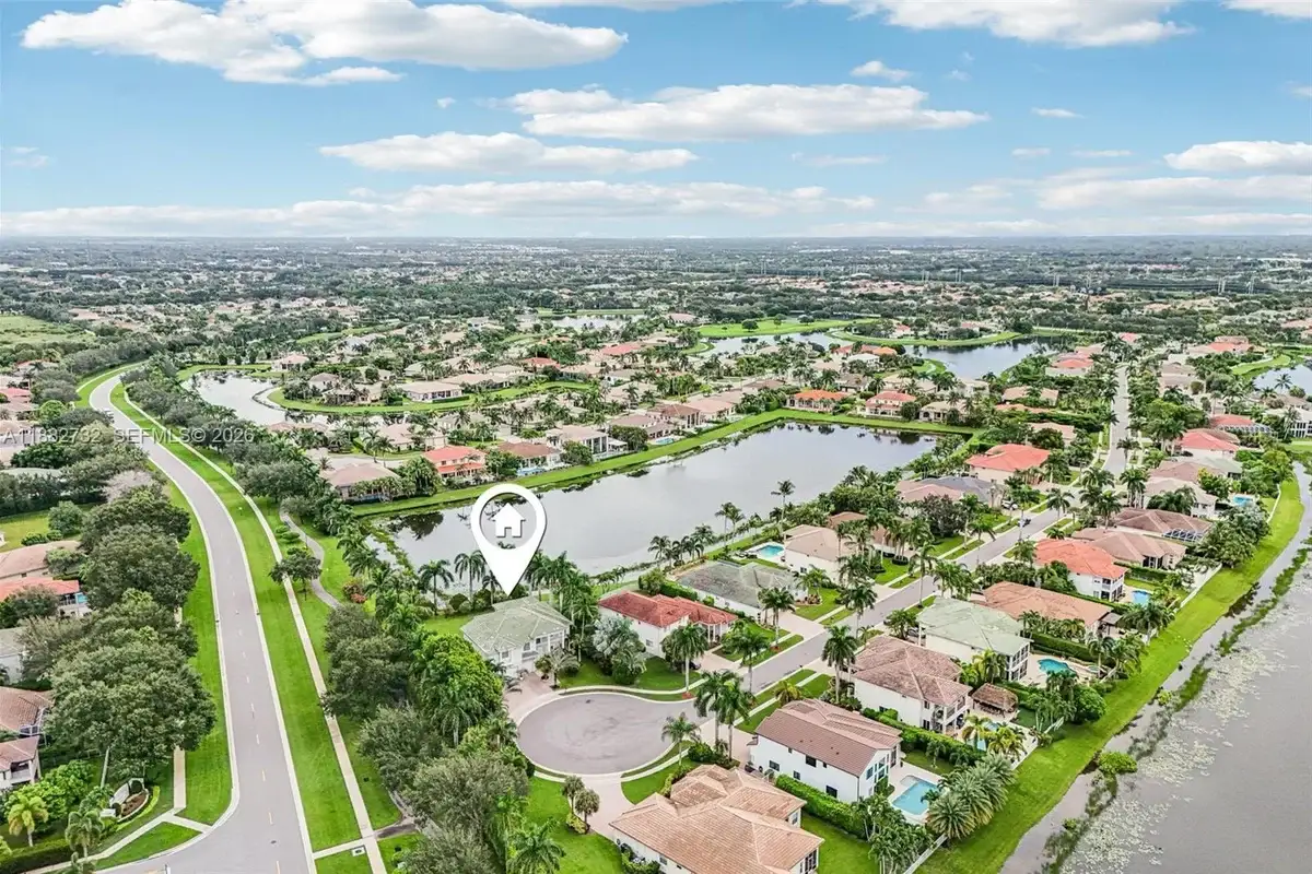 11759 Paradise Cove Ln, Wellington: photo 1 of 94