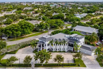230 George Bush Blvd, Delray Beach: photo 1 of 51