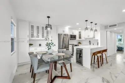 3042 Harwood D, Deerfield Beach: photo 1 of 34