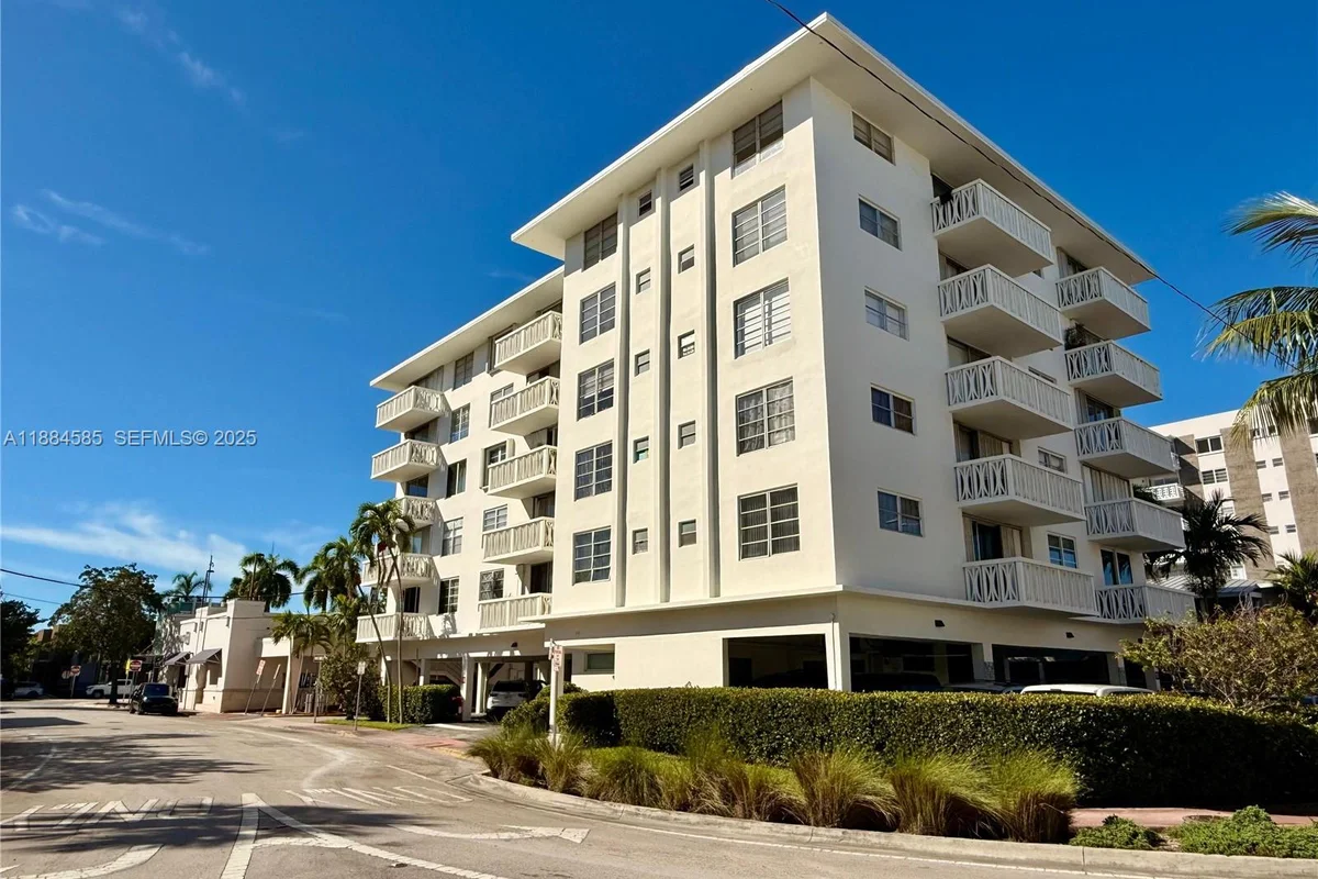 4142 N Jefferson Ave #4D, Miami Beach: photo 1 of 32