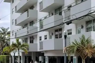 360 Meridian Ave #4C, Miami Beach: photo 1 of 14