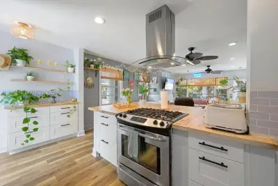 314 New Hampshire St #23, Hollywood: photo 1 of 15
