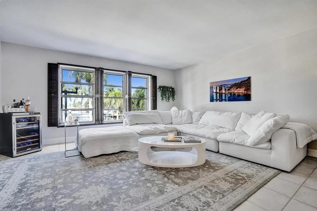1770 E Las Olas Blvd #204, Fort Lauderdale: photo 1 of 25