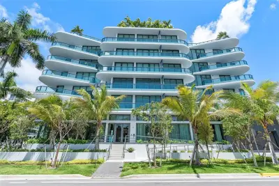9901 W Bay Harbor Dr #402, Bay Harbor Islands: photo 1 of 56