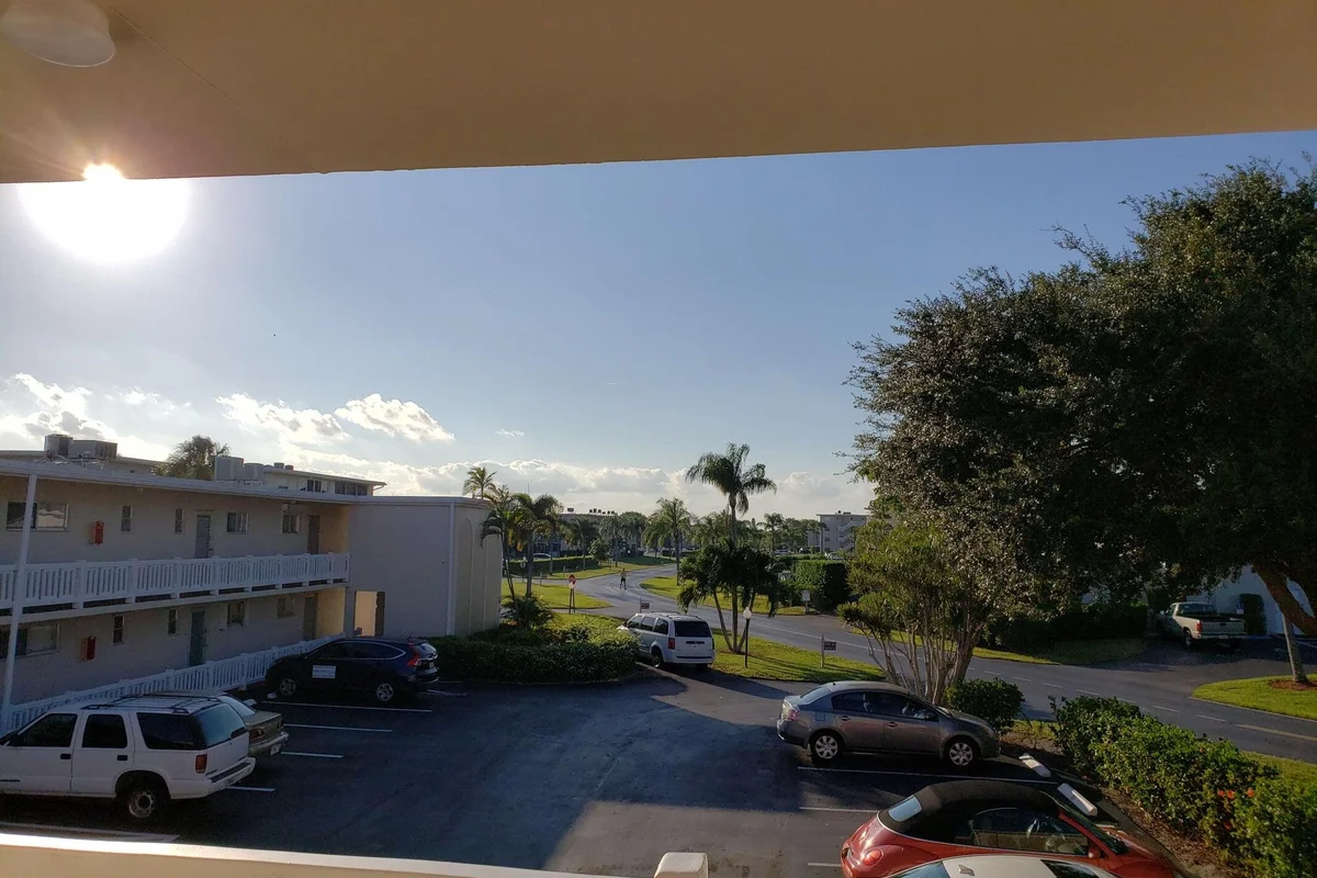 2534 Garden Dr S #202, Lake Worth: photo 1 of 17