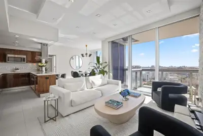 6899 Collins Ave #1610, Miami Beach: photo 1 of 35