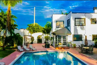 701 W Ocean Ave, Boynton Beach: photo 1 of 54