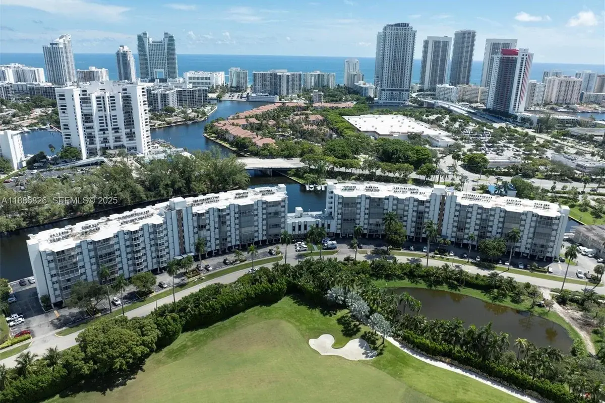 200 Diplomat Pkwy #825, Hallandale Beach: photo 1 of 29