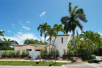 691 Ridgewood Rd, Key Biscayne: photo 1 of 67