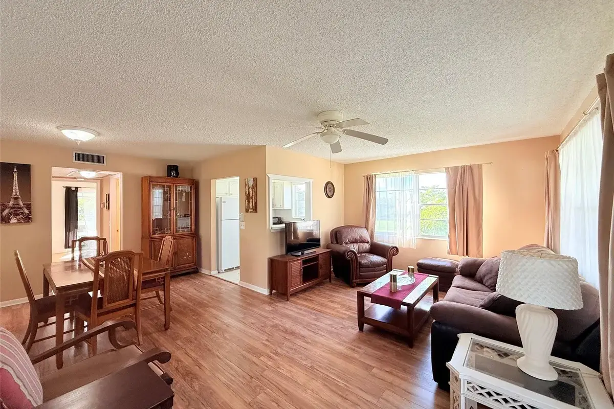 204 Oakridge M, Deerfield Beach: photo 1 of 34