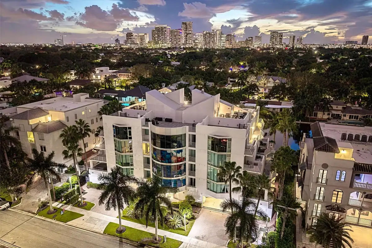 301 Hendricks Isle #10, Fort Lauderdale: photo 1 of 65