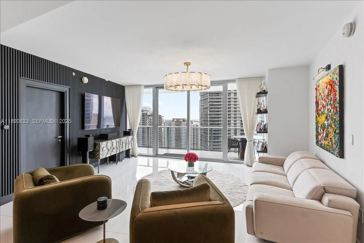 200 Biscayne Boulevard Way #3608, Miami: photo 1 of 31