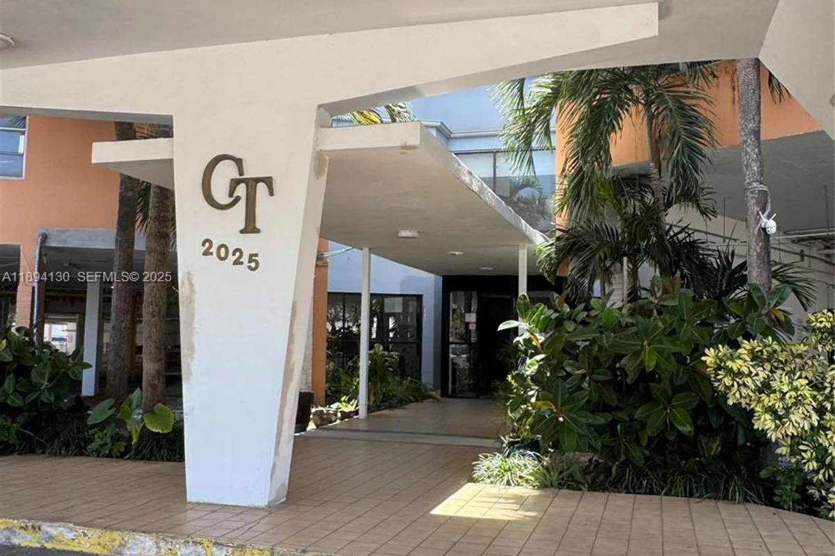 2025 NE 164th St #206, North Miami Beach: photo 1 of 14