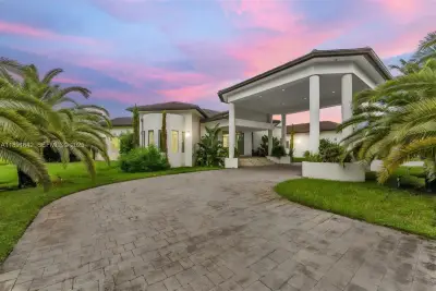 12175 SW 45th St, Miami: photo 1 of 67