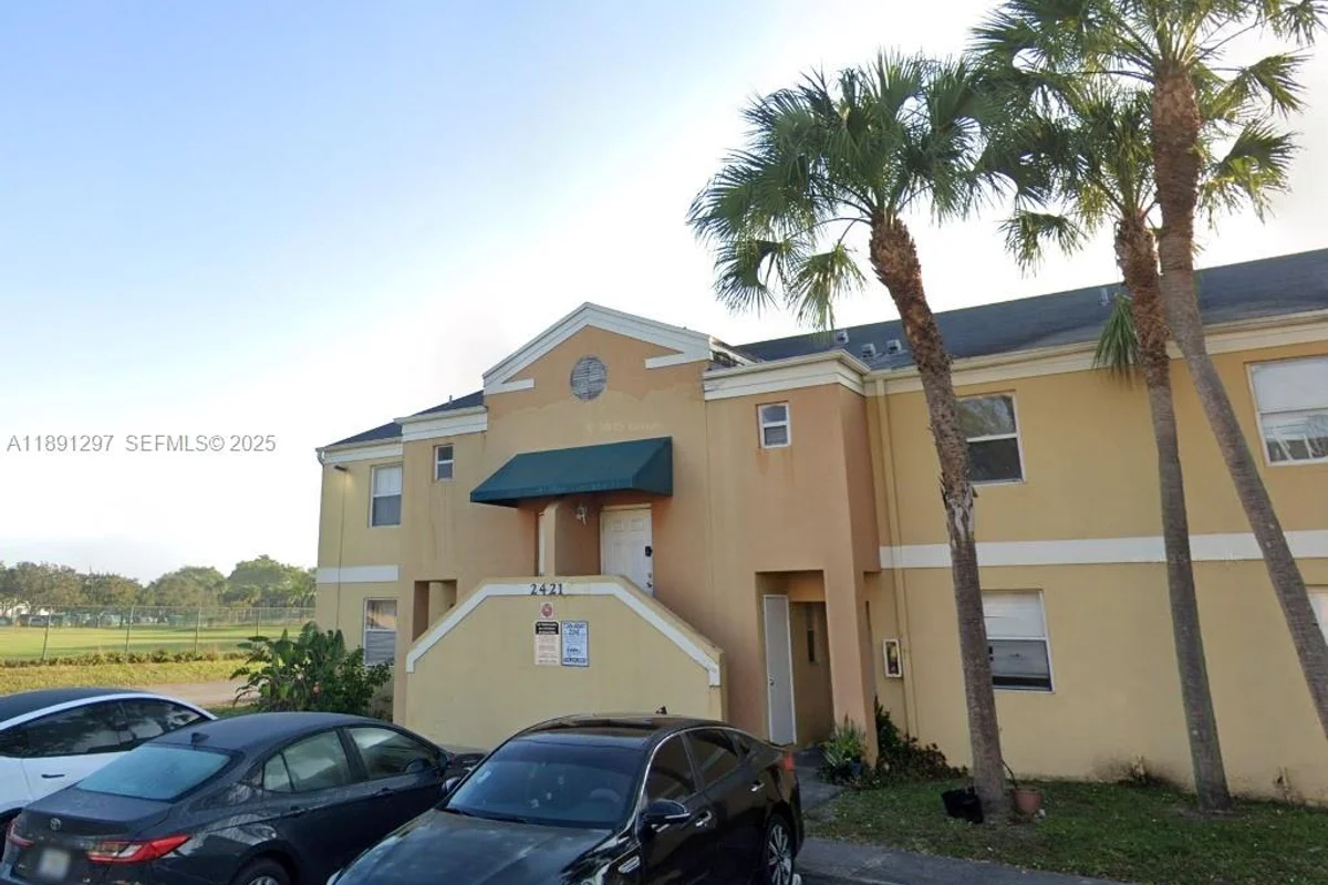 2421 NW 56th Ave #2-102, Lauderhill: photo 1 of 23