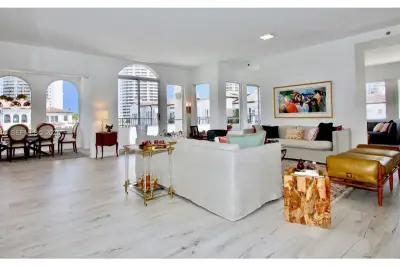 3500 Island Blvd #DPH01, Aventura: photo 1 of 45