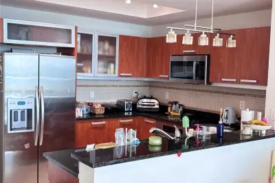 3131 NE 188th St #1-809, Aventura: photo 1 of 18