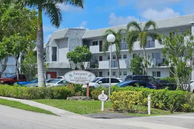 8105 NW 61st St #A312, Tamarac: photo 1 of 20