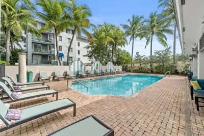 255 NE 3rd Ave #2401, Delray Beach: photo 1 of 30