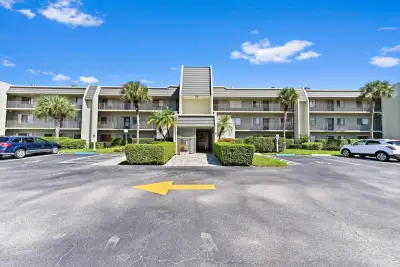 4080 Tivoli Ct #202, Lake Worth: photo 1 of 27