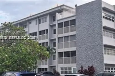 215 SE 3rd Ave #107A, Hallandale Beach: photo 1 of 27