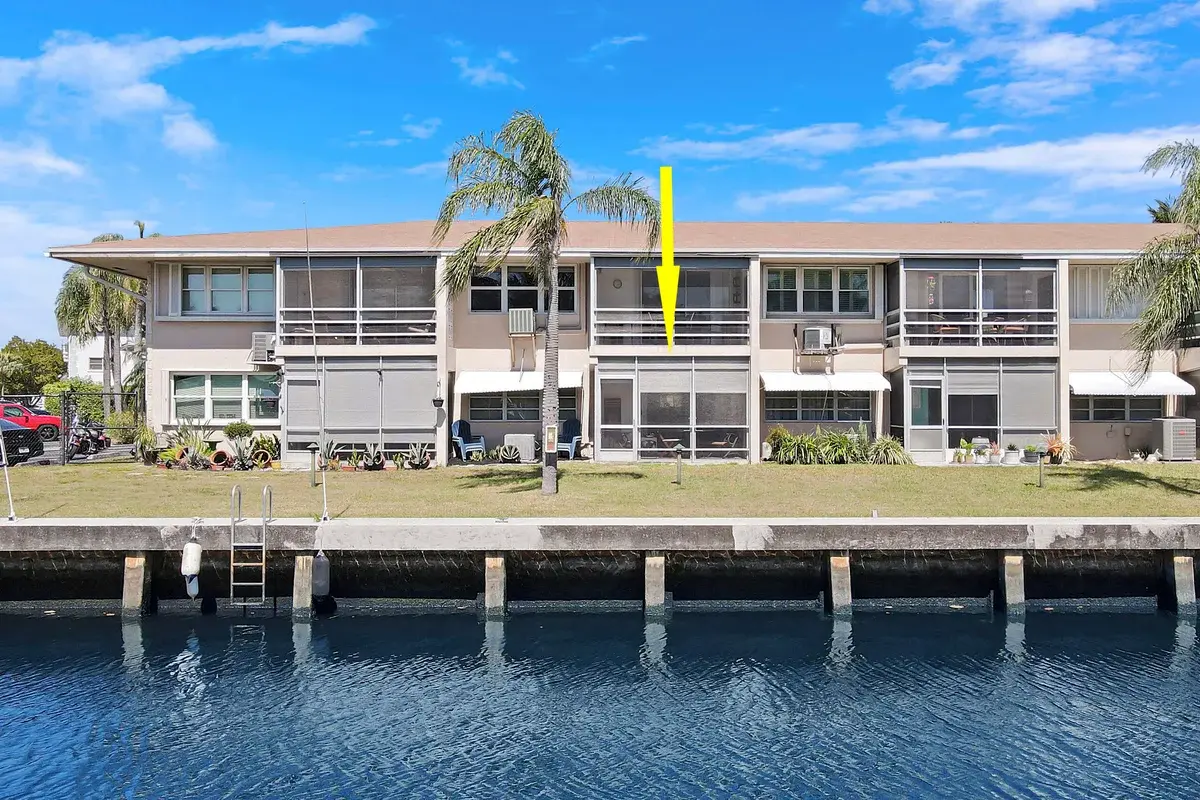 298 SE 6th Ave #6, Pompano Beach: photo 1 of 36