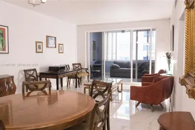 5005 Collins Ave #1523, Miami Beach: photo 1 of 44