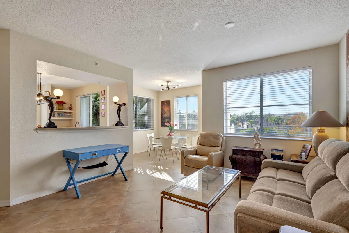 11023 Legacy Ln #204, Palm Beach Gardens: photo 1 of 46