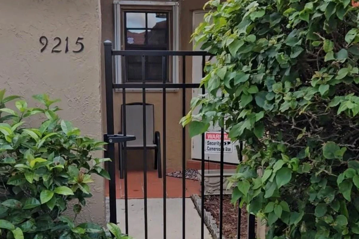 9215 W Sunrise Blvd, Plantation: photo 1 of 13