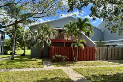 23 Crossings Cir #E, Boynton Beach: photo 1 of 19