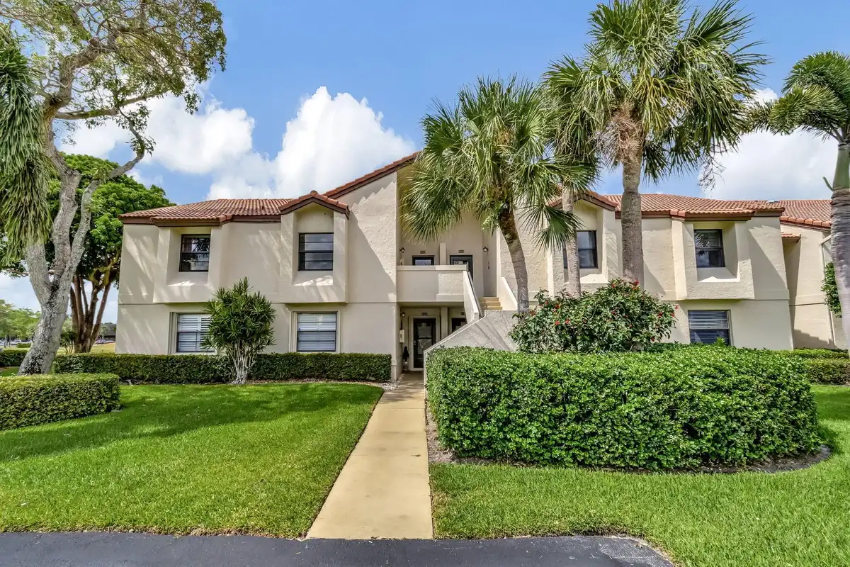 5869 Parkwalk Dr, Boynton Beach: photo 1 of 56
