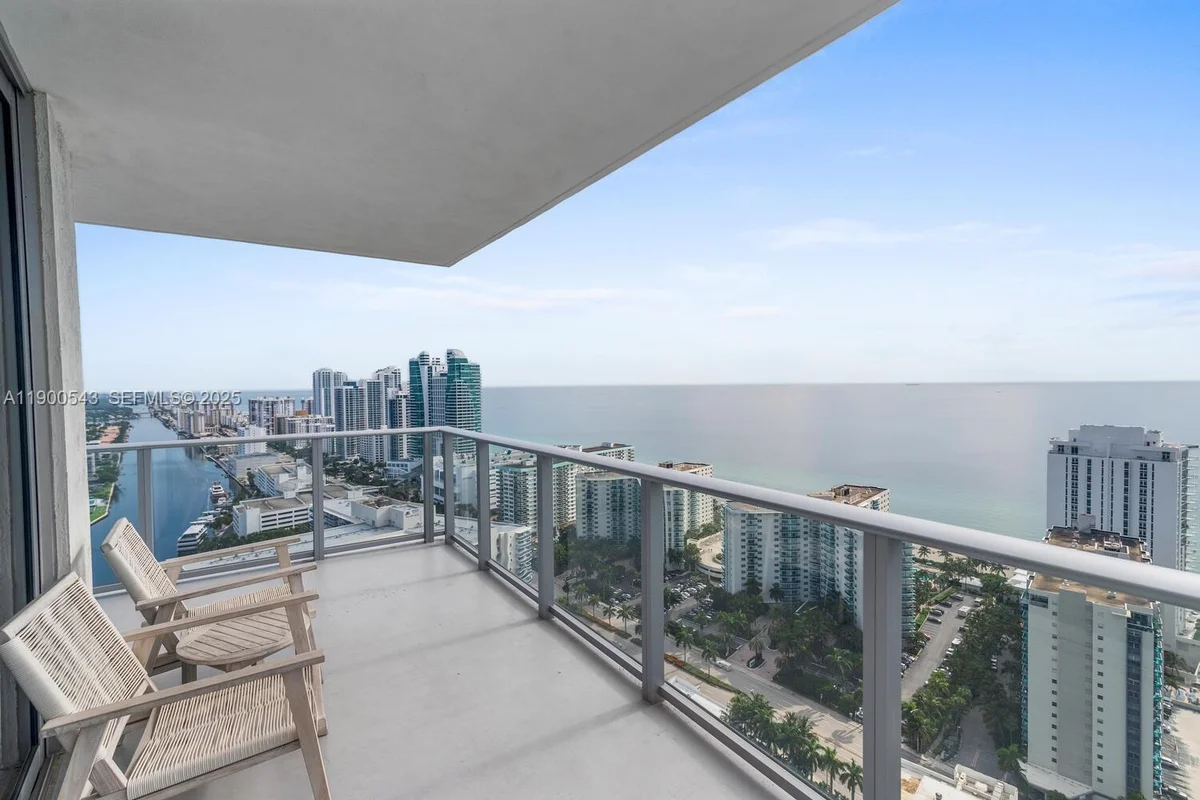 4010 S Ocean Dr #R2501, Hollywood: photo 1 of 20