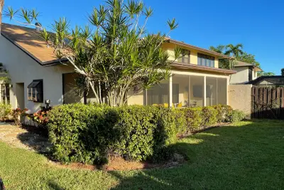 354 SW 28th Ave, Delray Beach: photo 1 of 55