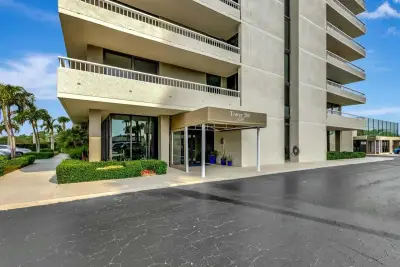 5550 N Ocean Dr #2b, Riviera Beach: photo 1 of 58