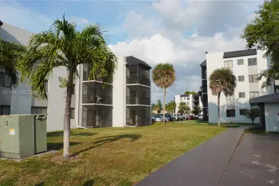 3710 N Pine Island Rd #320, Sunrise: photo 1 of 14