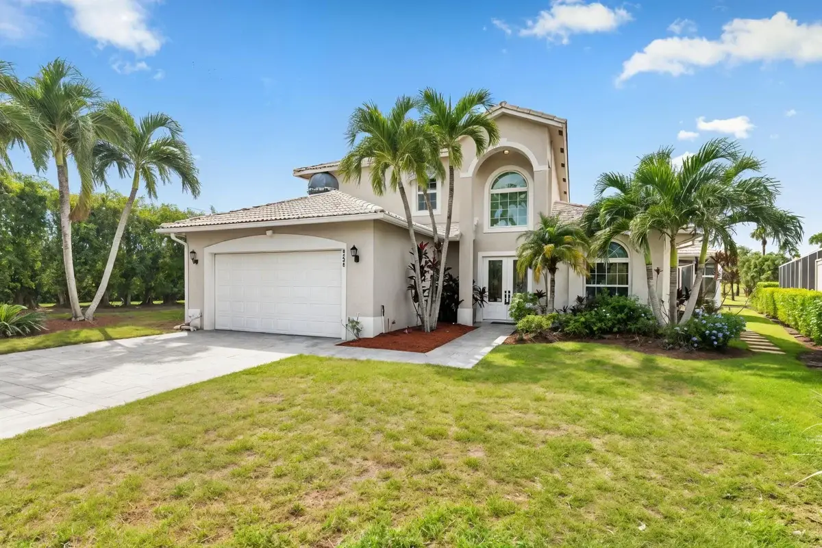 9741 Spray Dr, West Palm Beach: photo 1 of 10