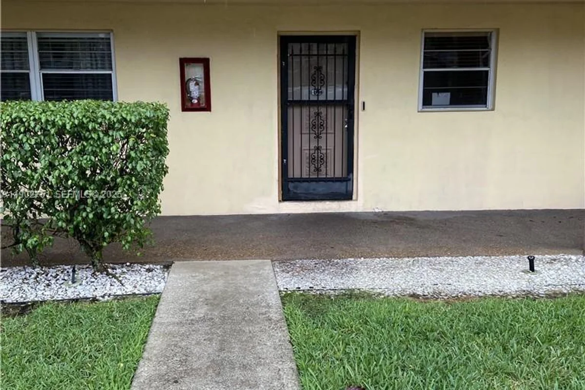 3955 N Nob Hill Rd #101, Sunrise: photo 1 of 19