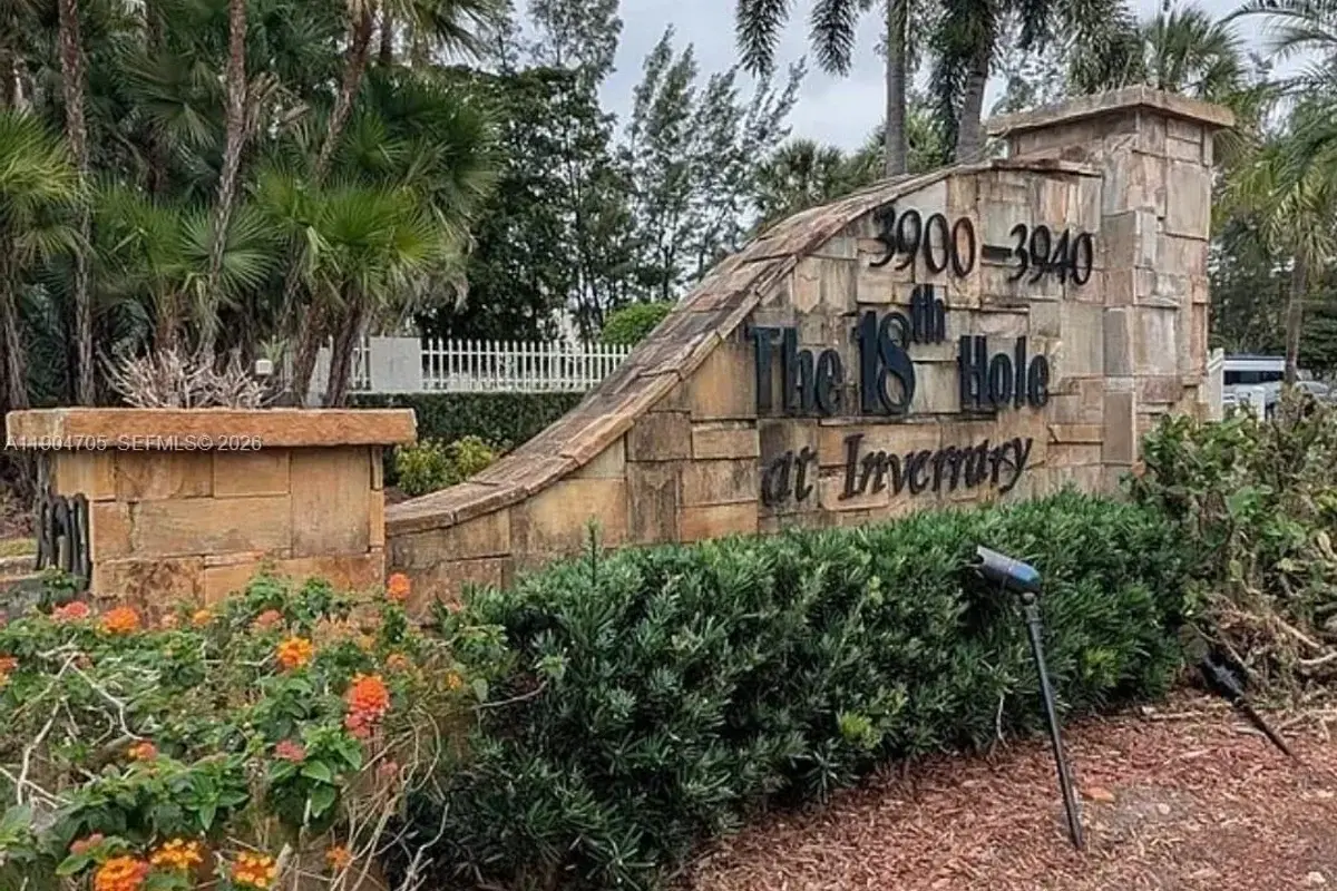 3910 Inverrary Blvd #703-B, Lauderhill: photo 1 of 30