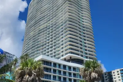 4111 S Ocean Dr #2107, Hollywood: photo 1 of 50