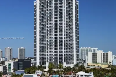 18001 Collins Ave #1608, Sunny Isles Beach: photo 1 of 15