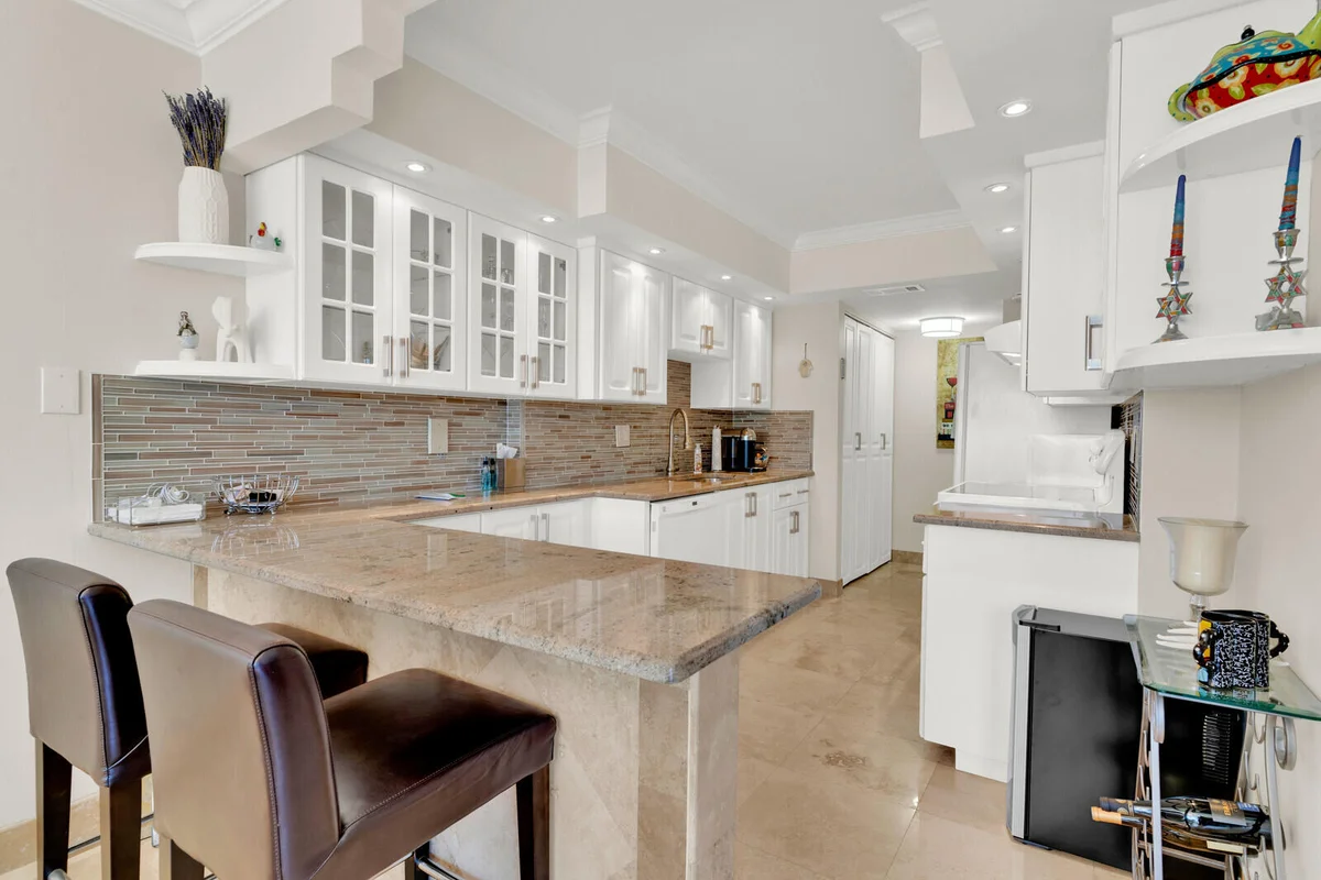 799 Jeffery St #4070, Boca Raton: photo 1 of 41