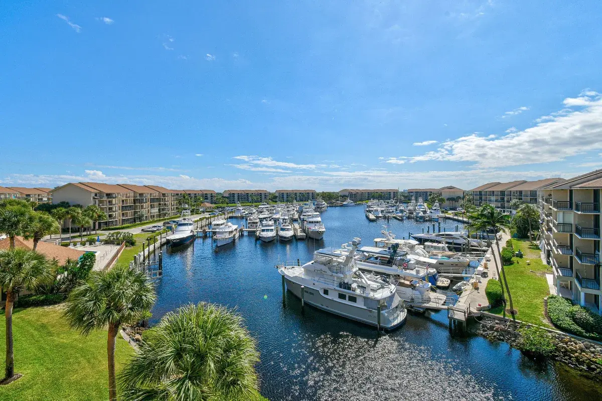 1601 Marina Isle Way #505, Jupiter: photo 1 of 24