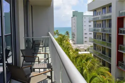 777 N Ocean Dr #N522, Hollywood: photo 1 of 41