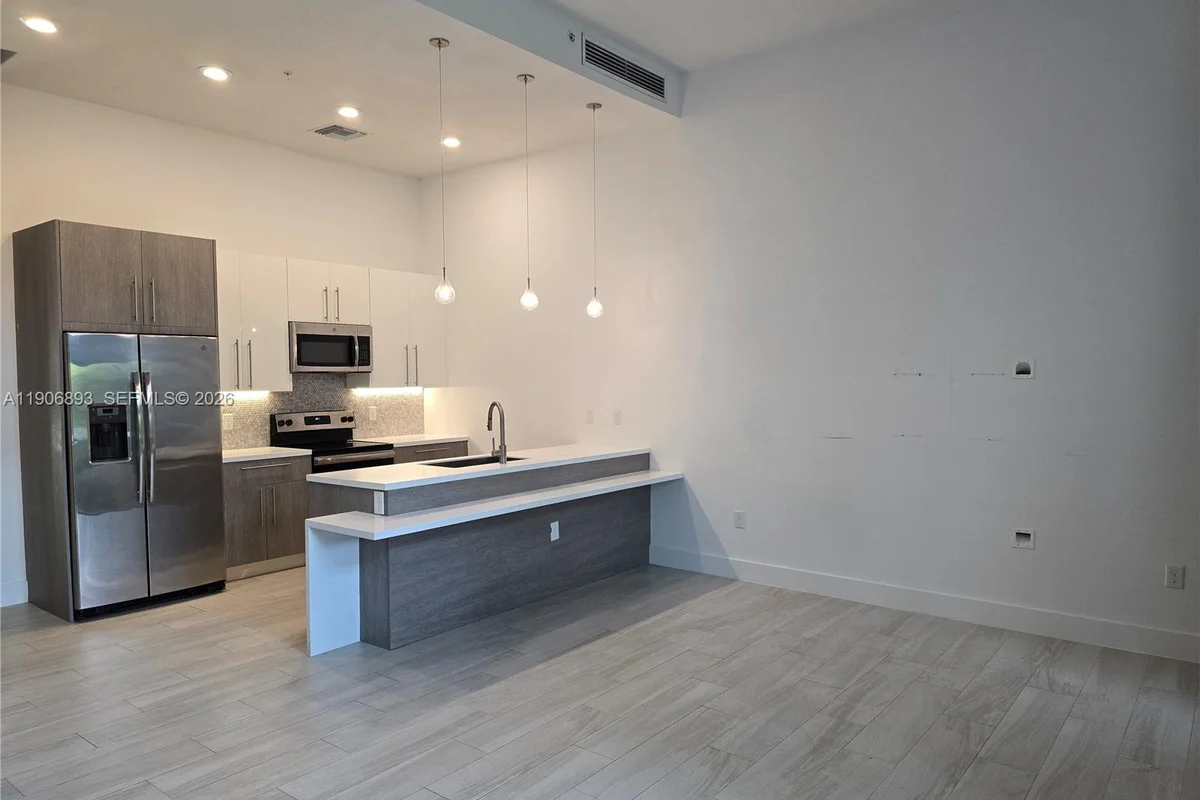 4500 NW 8th Pl, Plantation: photo 1 of 42
