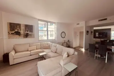 2829 Indian Creek Dr #1403, Miami Beach: photo 1 of 34
