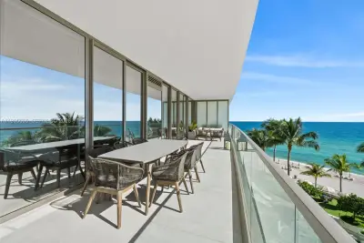 18975 Collins Ave #401, Sunny Isles Beach: photo 1 of 15