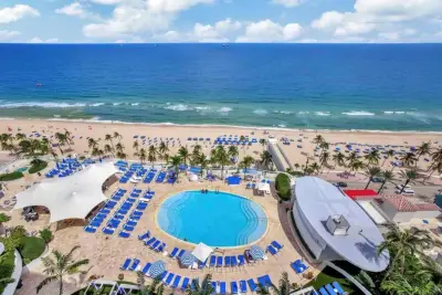 1 N Fort Lauderdale Beach Blvd #1709, Fort Lauderdale: photo 1 of 27