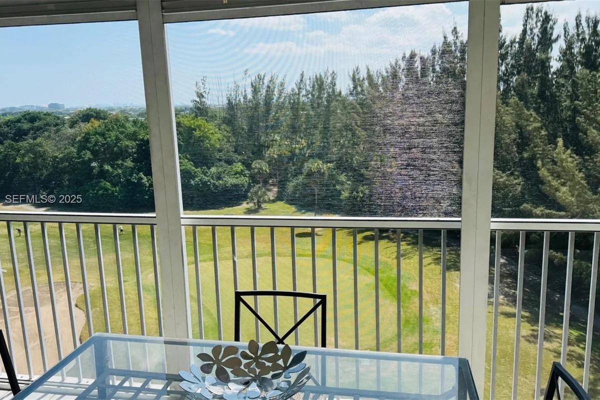 3150 N Palm Aire Dr #801, Pompano Beach: photo 1 of 29