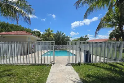 1161 Golden Lakes Blvd #1311, West Palm Beach: photo 1 of 9
