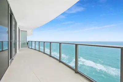 4111 S Ocean Dr #3001, Hollywood: photo 1 of 25